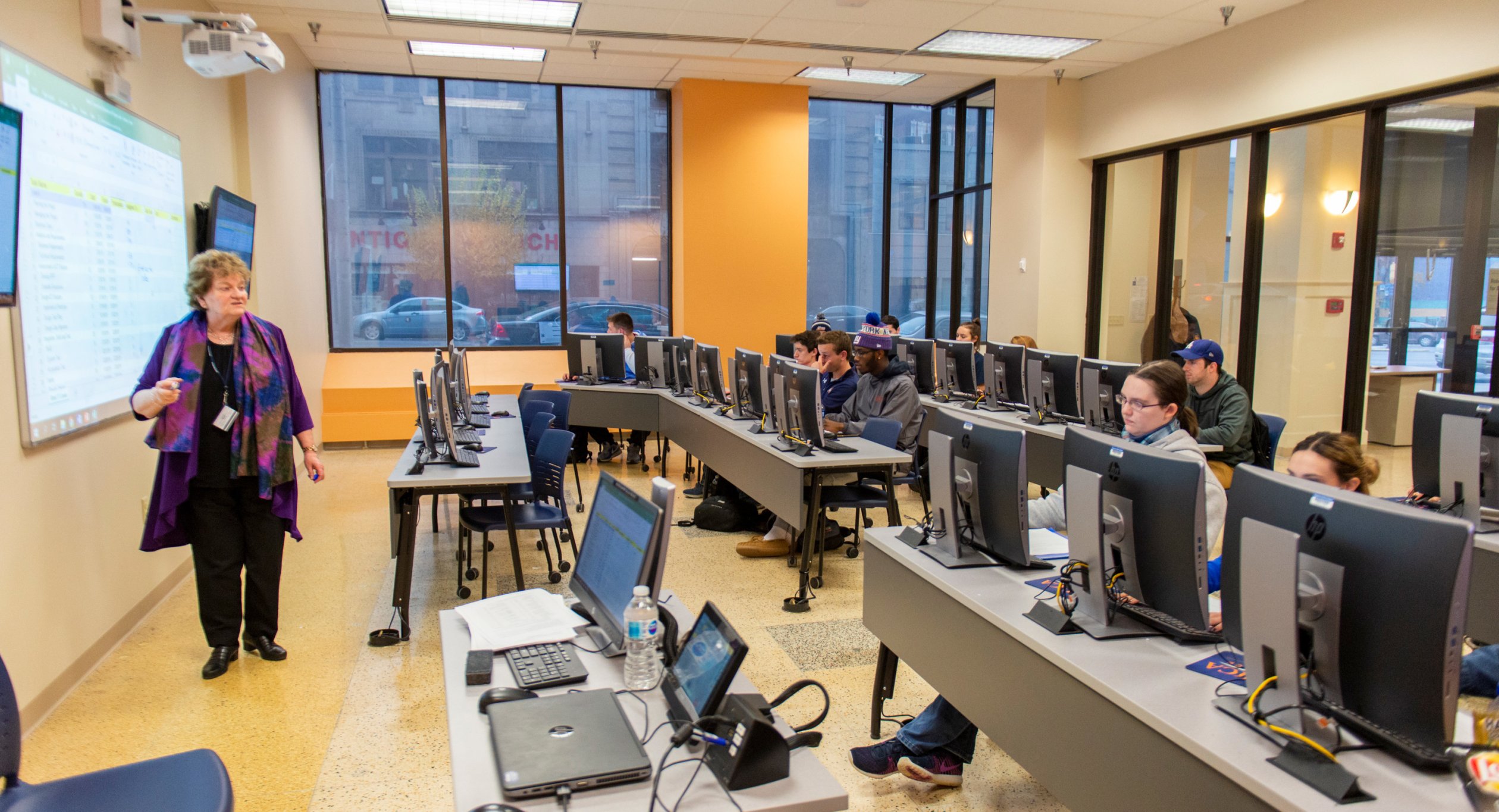 Trading Room at the Robert Brvenik Center